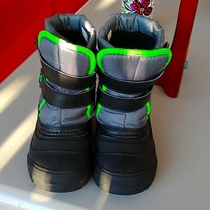 Snow Boots